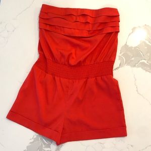 Bebe Strapless Romper | Size S